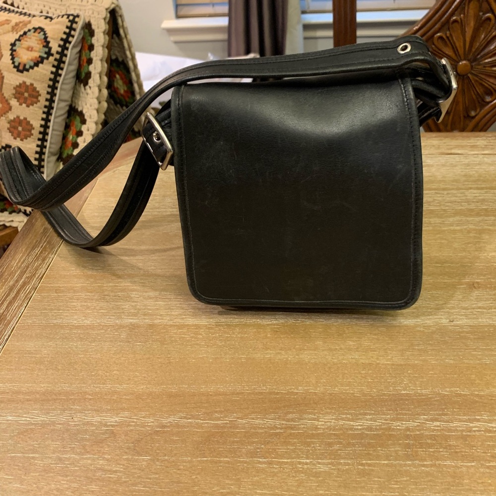Vintage Coach  9145  Legacy Studio Flap Shoulder Bag